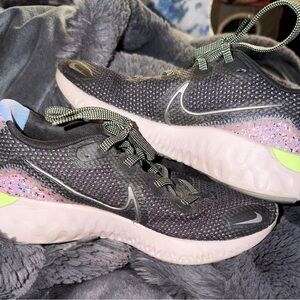 Nike Women's Black and Pink Athletic Shoes size 7